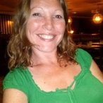 Profil de Naelya, 33 ans, Cougar sex à Wattenwil (Berne)